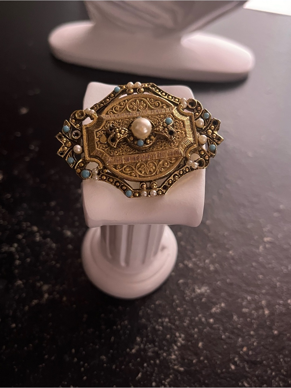 Vintage Gold-Tone Brooch with Faux Pearls